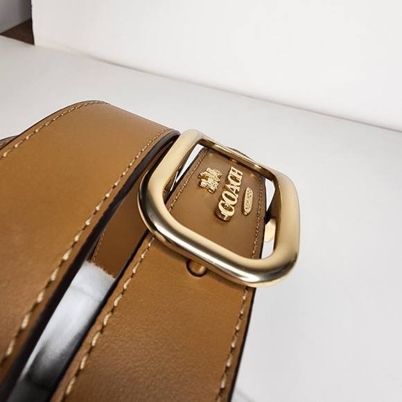 Coach Morgan Rectangle Buckle Belt - Picture 9 of 14